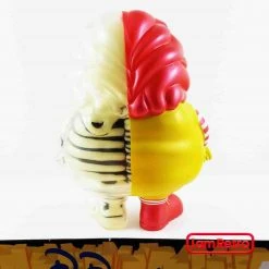 Tokyo Toy LA Half X-Ray MC SuperSized Secret Base X Toy Tokyo - Ron English - Popaganda