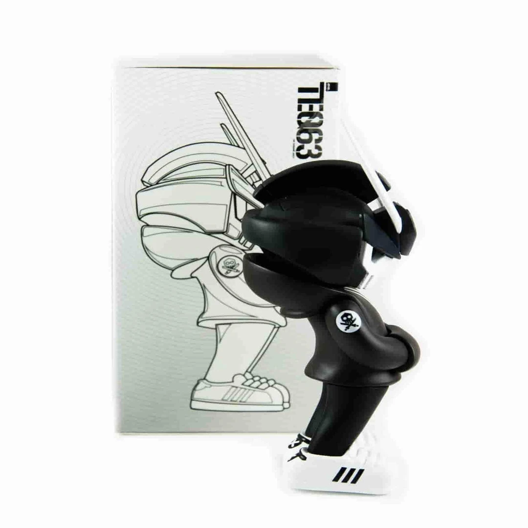 Quiccs X Martian Toys – 6″ TEQ63 (OG-BLACK)