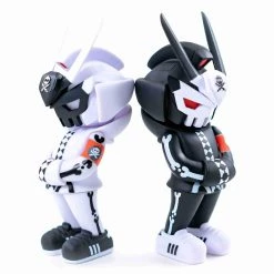 BUNDLE Complex Chicago EDITION TEQ 63 OG BLACK & GHOST WHITE - 6 Inch Medium Figure Martian Toys X Quiccs