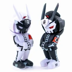 BUNDLE Complex Chicago EDITION TEQ 63 OG BLACK & GHOST WHITE - 6 Inch Medium Figure Martian Toys X Quiccs