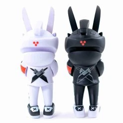 BUNDLE Complex Chicago EDITION TEQ 63 OG BLACK & GHOST WHITE - 6 Inch Medium Figure Martian Toys X Quiccs