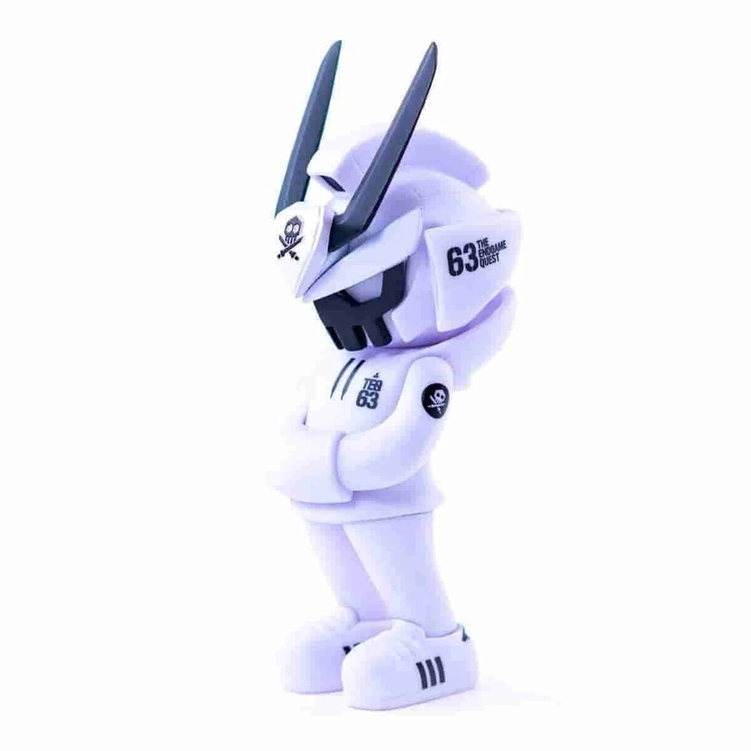 BUNDLE CORE EDITION TEQ 63 OG BLACK & GHOST MODE WHITE - 6 Inch Medium Figure By Martian Toys X Quiccs