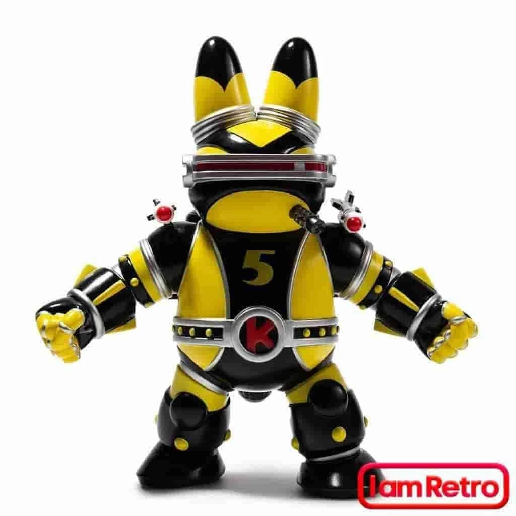 Labbiter XK-5 Wasp Medium Vinyl Figure By Frank Kozik X Kidrobot