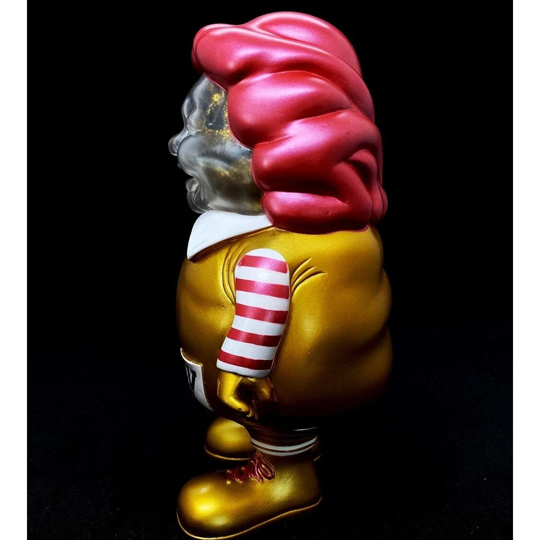 MC Supersized Gold Glitter Skull By Toy Tokyo X Secret Base - W Logo