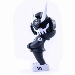 MEGA TEQ 63 Black - 12.5 Inch Medium Art Figure By Martian Toys X Quiccs