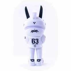 MEGA TEQ 63 White - 12.5 Inch Medium Art Figure By Martian Toys X Quiccs