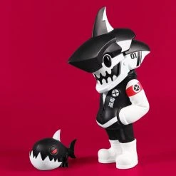 Devil Toys Ltd Sharko & Remi Fortress Black By Quiccs X Devil Toys
