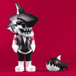 Devil Toys Ltd Sharko & Remi Fortress Black By Quiccs X Devil Toys