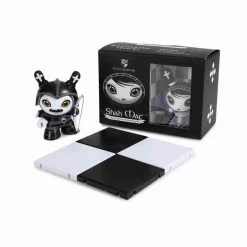 Shah Mat Mini Dunny Chess Series By Otto Bjornik X Kidrobot Full Display Case Contains 8 Blind Boxes
