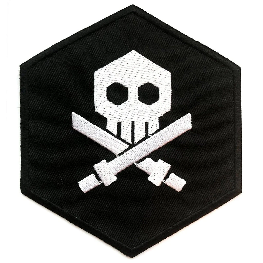 BulletPunk Skull And Cross Bones Patch By Martian Toys X Quiccs